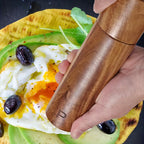 Juego de Molinillos de Pimienta y Sal de Madera de Lujo – Diseño Elegante con Bandeja