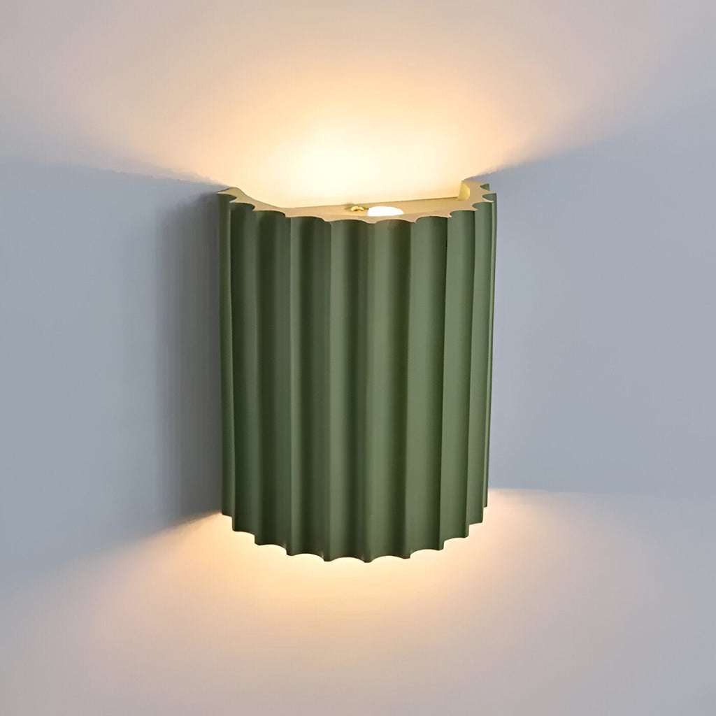 Aplique Minimalista de Resina – Luz de Pared con Textura Ondulada-Wall light-Hogar88-Hogar88