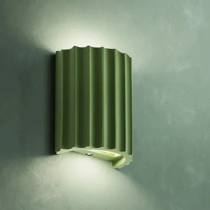 Aplique Minimalista de Resina – Luz de Pared con Textura Ondulada-Wall light-Hogar88-Hogar88