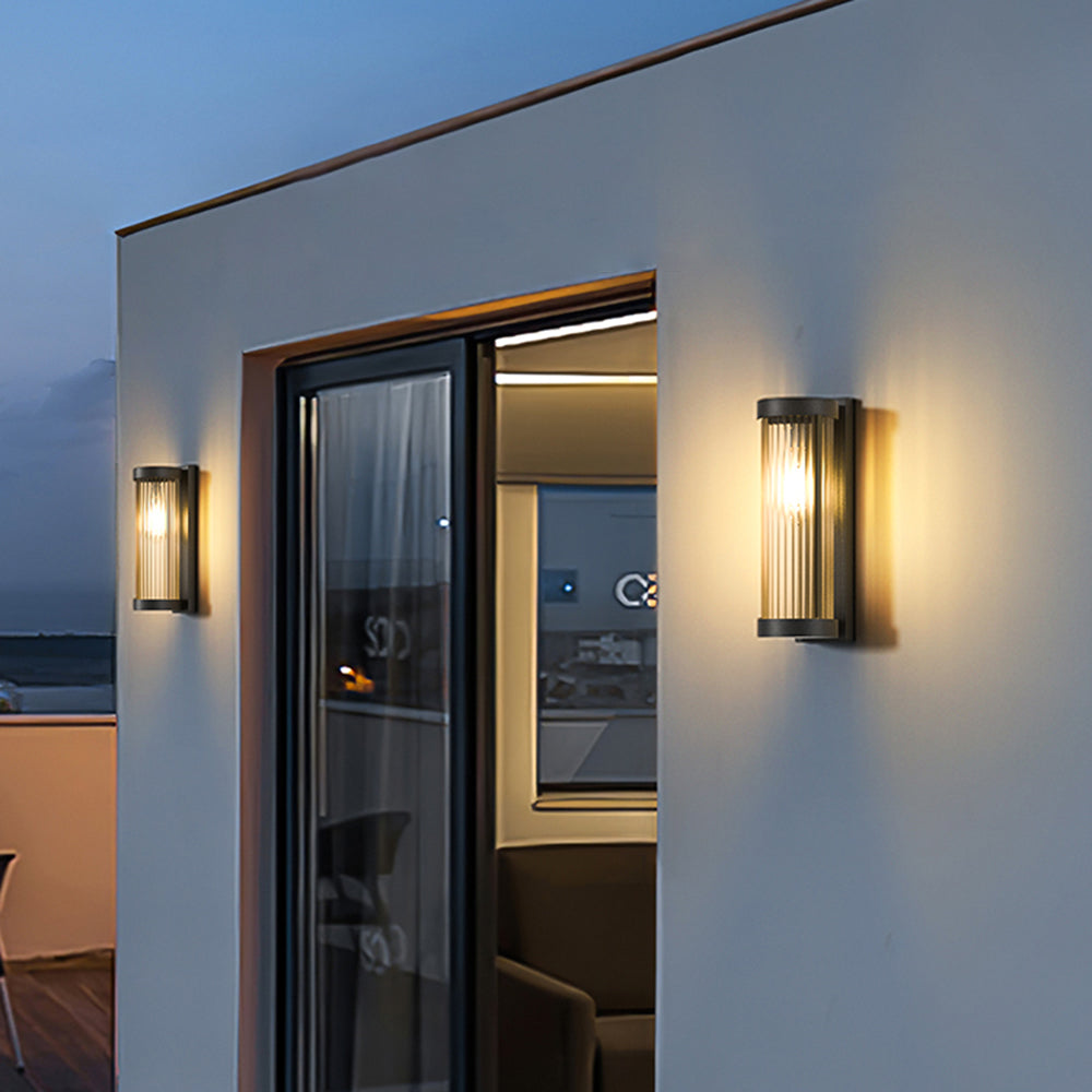 Aplique Solar de Metal y Cristal – Iluminación Exterior Moderna-Wall Light Fixtures-Hogar88-Hogar88