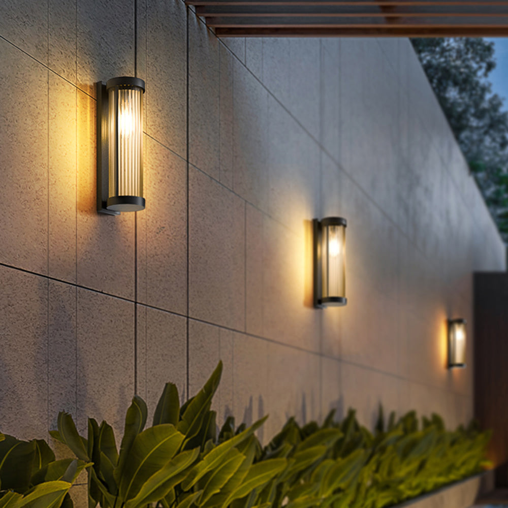 Aplique Solar de Metal y Cristal – Iluminación Exterior Moderna-Wall Light Fixtures-Hogar88-Hogar88