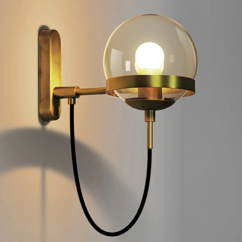 Aplique de Pared con Globo de Cristal – Estilo Elegante para Interiores-Wall Light Fixtures-Hogar88-Bronce-Ámbar-Hogar88