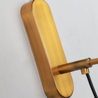 Aplique de Pared con Globo de Cristal – Estilo Elegante para Interiores-Wall Light Fixtures-Hogar88-Hogar88