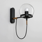 Aplique de Pared con Globo de Cristal – Estilo Elegante para Interiores-Wall Light Fixtures-Hogar88-Negro-Transparente-Hogar88