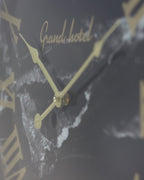 Reloj de Pared Marseille – Negro y Dorado – Metal y Efecto Mármol-Wall Clocks-Hogar88