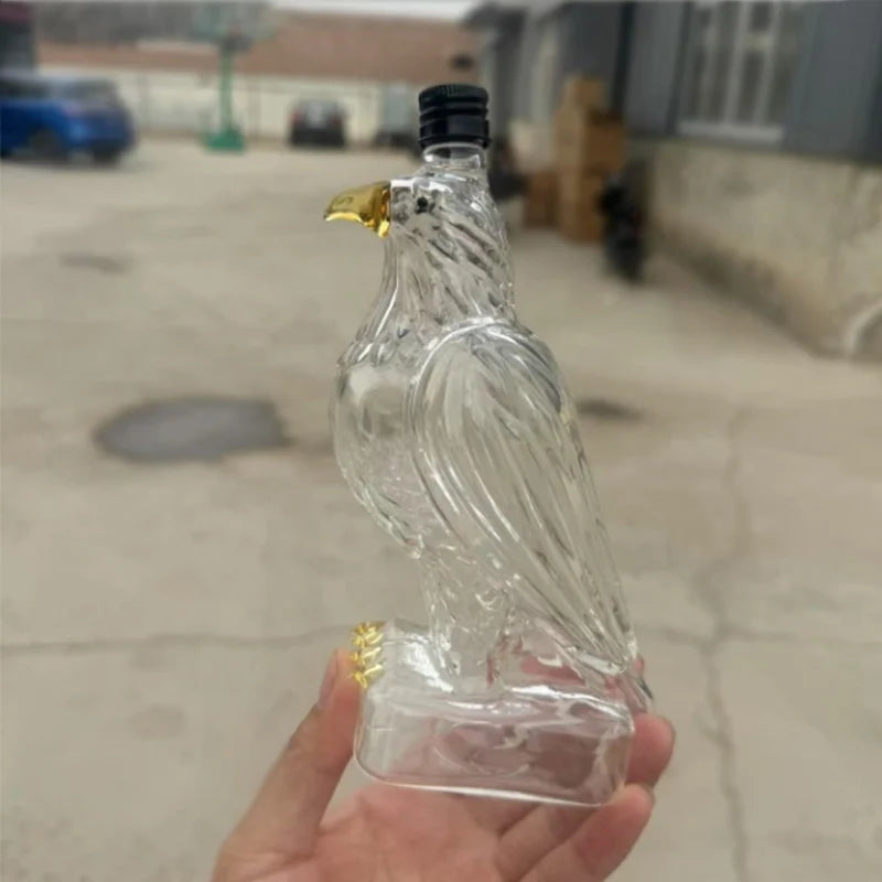 Botella de Whisky Águila de Cristal – Regalo para Coleccionistas-Decanters-Hogar88-Hogar88