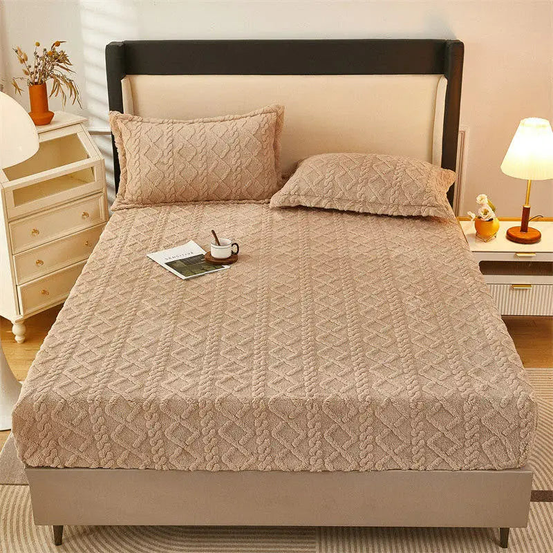 Funda de Cama de Terciopelo Acolchada – Suave, Elegante y Transpirable-Bedroom-Hogar88-Marrón-Sábana bajera 90 x 200 cm-Hogar88