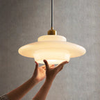 Lámpara Colgante Mid Century de Vidrio Ópalo – Estilo Moderno Clásico para Ambientes Sofisticados-Ceiling Light Fixtures-Hogar88-Hogar88