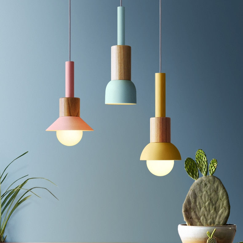 Lámpara Colgante de Metal y Madera – Estilo Nórdico Colorido-Ceiling Light Fixtures-Hogar88-Hogar88