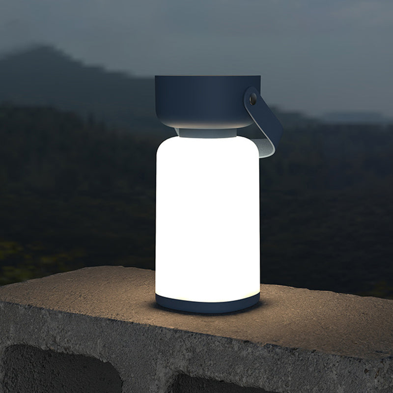 Lámpara LED Portátil Resistente al Agua – Diseño Moderno y Cilíndrico para Luz Funcional y Decorativa-Outdoor Light-Hogar88-Hogar88