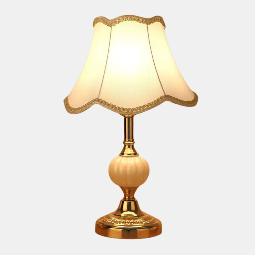 Lámpara de Mesa Nórdica de Vidrio con Acabado Cromado – Estilo Minimalista para Ambientes Sofisticados-Table Lamps-Hogar88-Modelo 5-Hogar88