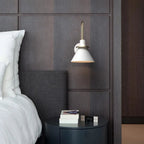 Lámpara de Pared Elegante – Luz Funcional para Resaltar Arte y Crear Atmósfera Sofisticada-Wall Lamp-Hogar88-Hogar88