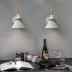 Lámpara de Pared Elegante – Luz Funcional para Resaltar Arte y Crear Atmósfera Sofisticada-Wall Lamp-Hogar88-Hogar88