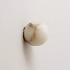 Lámpara de Pared Japandi de Alabastro – Luz Ambiental Minimalista-Wall Light Fixtures-Hogar88-Hogar88