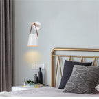 Lámpara de Pared Moderna de Madera y Metal con Correa – Iluminación Elegante para Hogar-Wall Light Fixtures-Hogar88-Hogar88