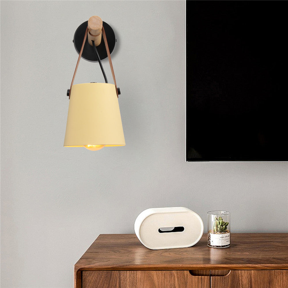 Lámpara de Pared Moderna de Madera y Metal con Correa – Iluminación Elegante para Hogar-Wall Light Fixtures-Hogar88-Hogar88