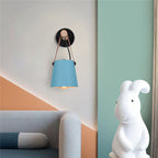 Lámpara de Pared Moderna de Madera y Metal con Correa – Iluminación Elegante para Hogar-Wall Light Fixtures-Hogar88-Hogar88