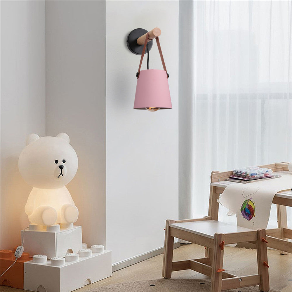 Lámpara de Pared Moderna de Madera y Metal con Correa – Iluminación Elegante para Hogar-Wall Light Fixtures-Hogar88-Hogar88